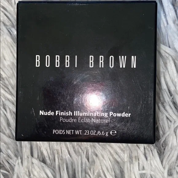 Bobbi Brown Nude Finish Illuminating Setting